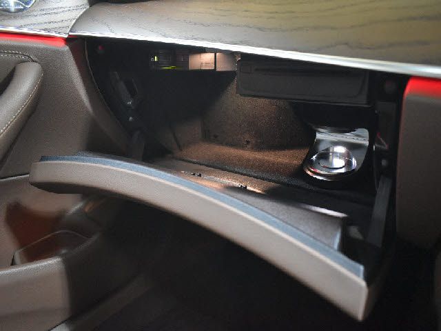 MERCEDES BENZ MERCEDES BENZ E class sedan 2018