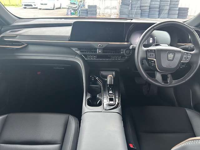 TOYOTA CROWN SPORT 2023