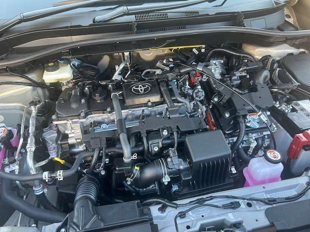 TOYOTA COROLLA CROSS HYBRID 2025