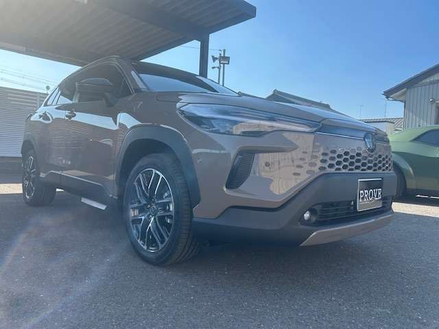 TOYOTA COROLLA CROSS HYBRID 2025