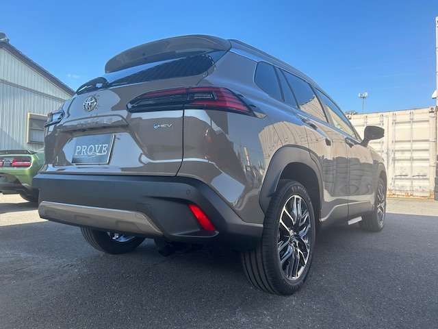 TOYOTA COROLLA CROSS HYBRID 2025