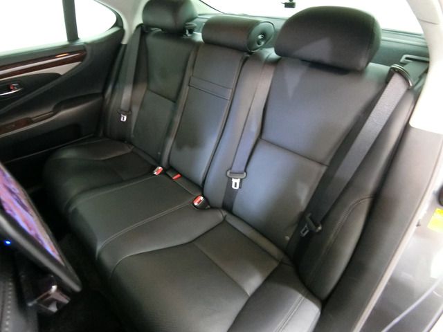 TOYOTA LEXUS LS600h 2012