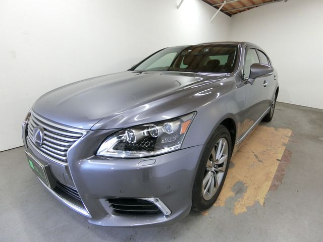 TOYOTA LEXUS LS600h 2012
