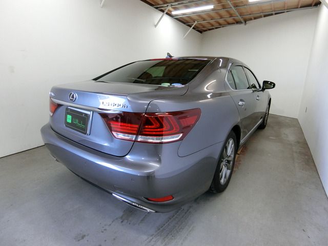 TOYOTA LEXUS LS600h 2012