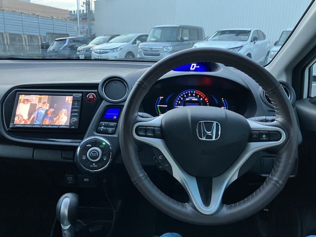 HONDA INSIGHT 2012