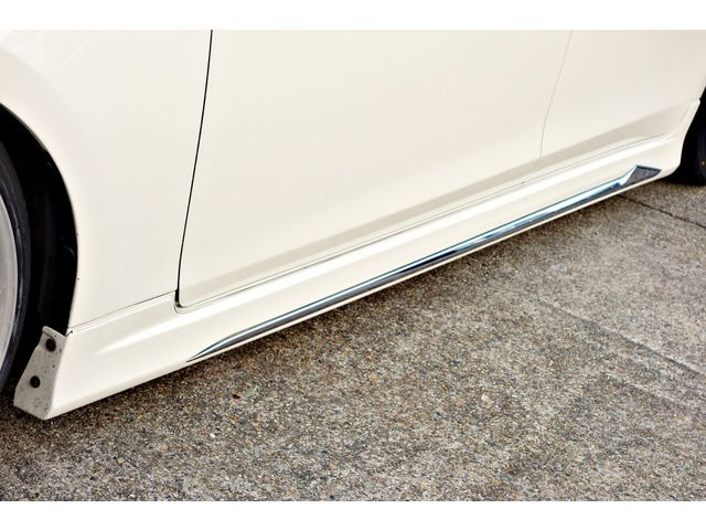 TOYOTA CROWN MAJESTA HYBRID 2013