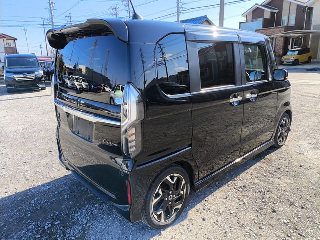 HONDA N BOX CUSTOM 2017