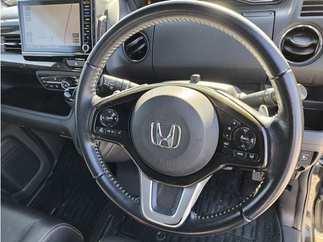 HONDA N BOX CUSTOM 2017