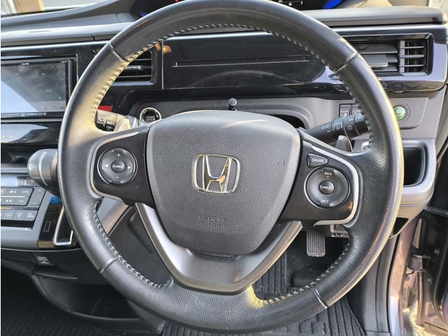 HONDA STEPWAGON SPADA 2017