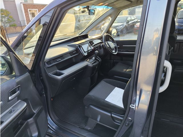 HONDA STEPWAGON SPADA 2017