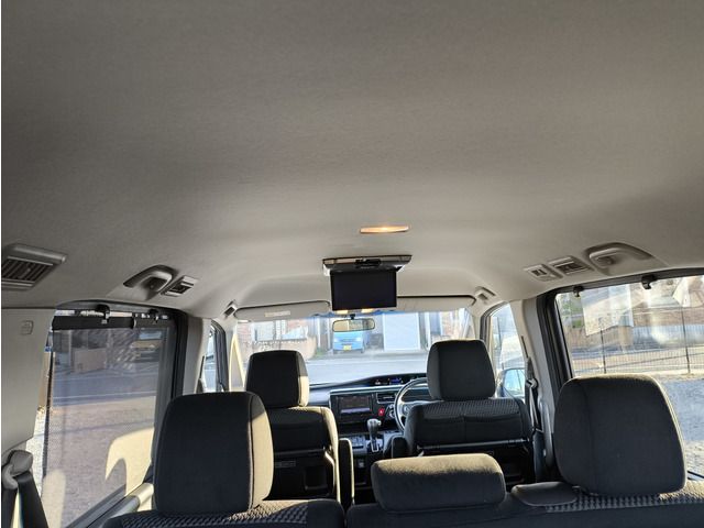 HONDA STEPWAGON SPADA 2017