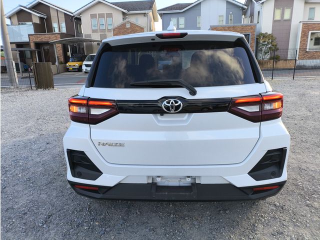 TOYOTA RAIZE 2023