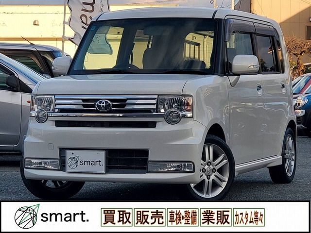 TOYOTA PIXIS SPACE CUSTOM 2011