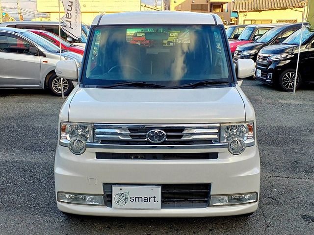 TOYOTA PIXIS SPACE CUSTOM 2011