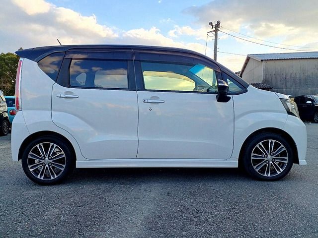 DAIHATSU MOVE CUSTOM 2015