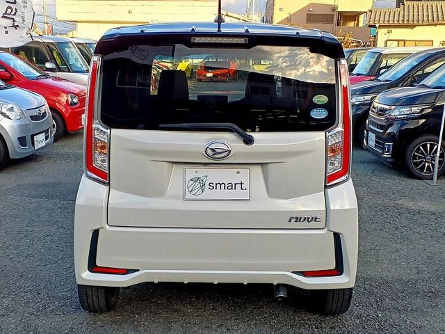 DAIHATSU MOVE CUSTOM 2015