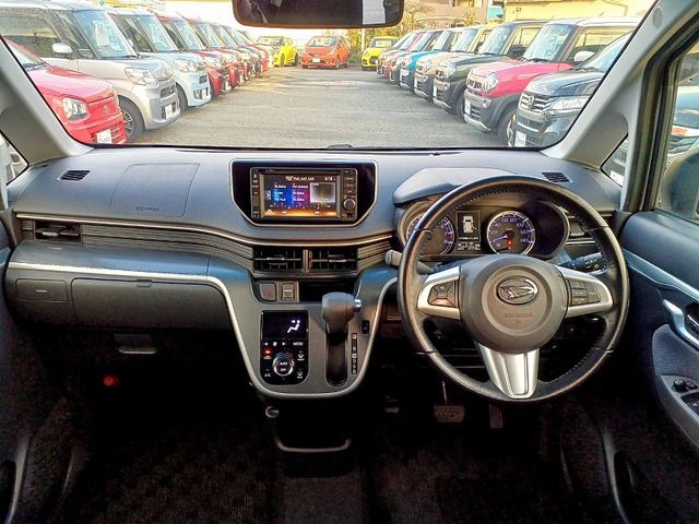 DAIHATSU MOVE CUSTOM 2015