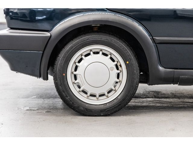 VOLKSWAGEN VOLKSWAGEN GOLF 1991