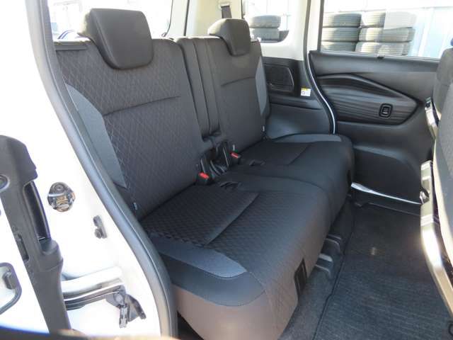 MITSUBISHI DELICA D:2 4WD 2023