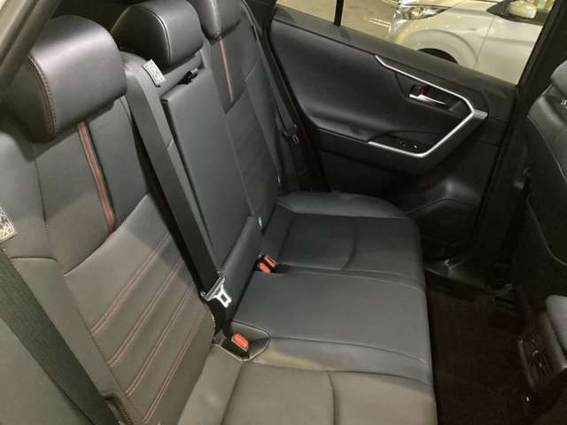 TOYOTA RAV4 PHV 2021