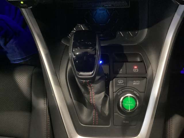 TOYOTA RAV4 PHV 2021