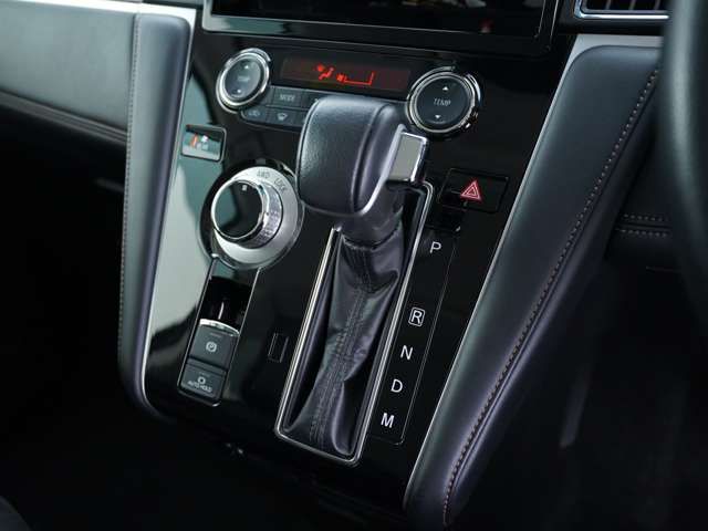 MITSUBISHI DELICA D:5 4WD 2021