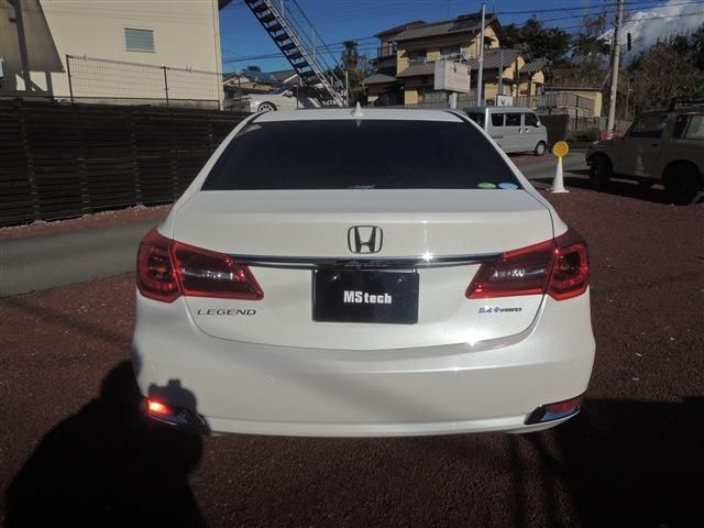 HONDA LEGEND HYBRID 2015