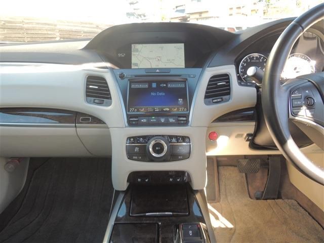 HONDA LEGEND HYBRID 2015