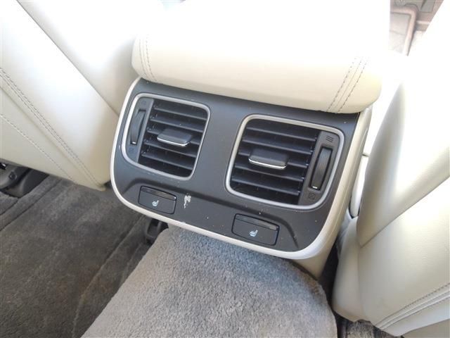 HONDA LEGEND HYBRID 2015