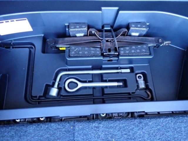 TOYOTA HARRIER 2WD 2009