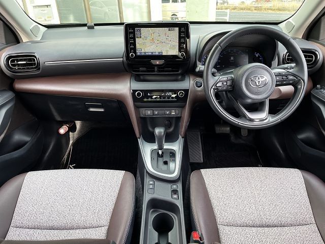 TOYOTA YARIS CROSS 2021