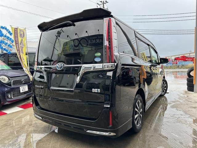 TOYOTA ESQUIRE HYBRID 2018