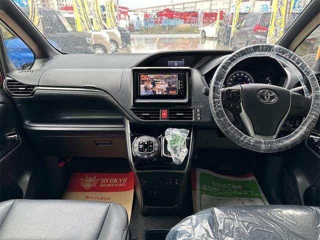 TOYOTA ESQUIRE HYBRID 2018