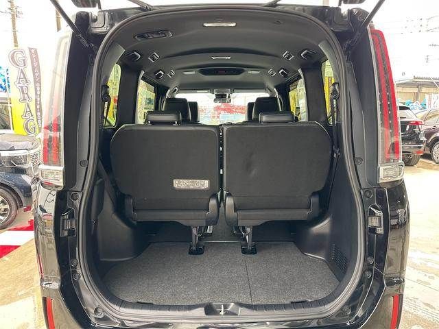 TOYOTA ESQUIRE HYBRID 2018