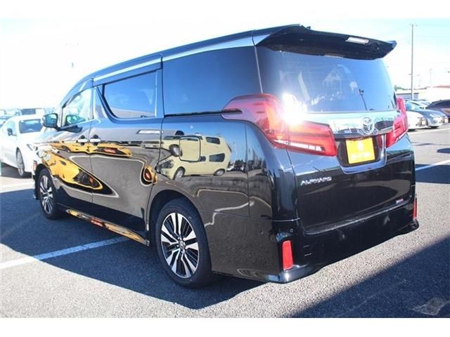 TOYOTA ALPHARD 2020