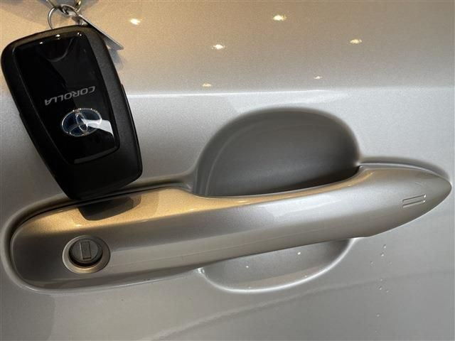 TOYOTA COROLLA TOURING HYBRID 2020