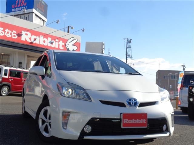 TOYOTA PRIUS 2015