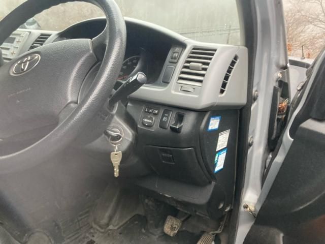 TOYOTA REGIUSACE van 4WD 2012