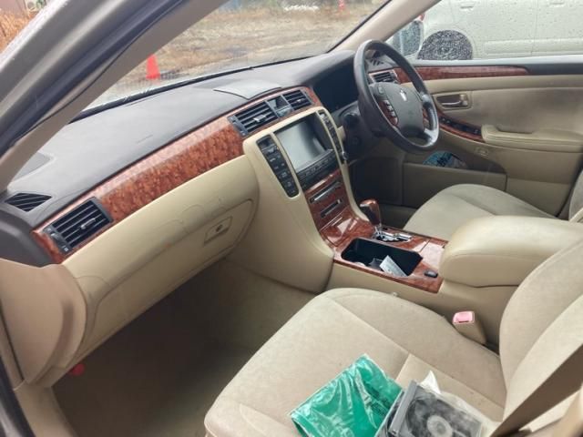 TOYOTA CROWN sedan 2005