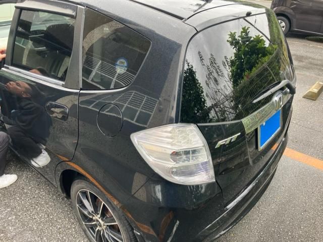 HONDA FIT HYBRID 2011