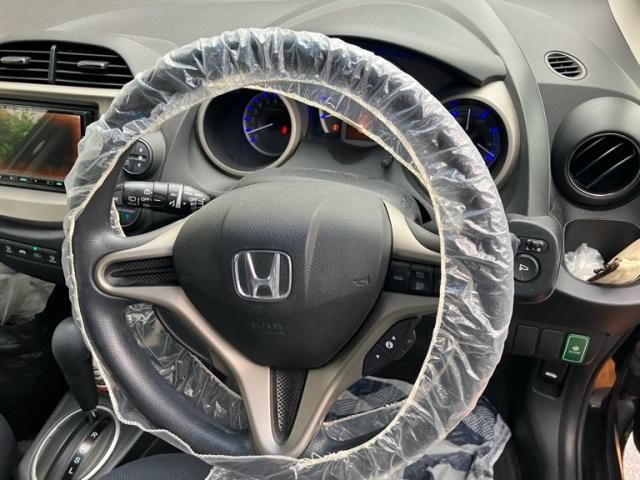 HONDA FIT HYBRID 2011