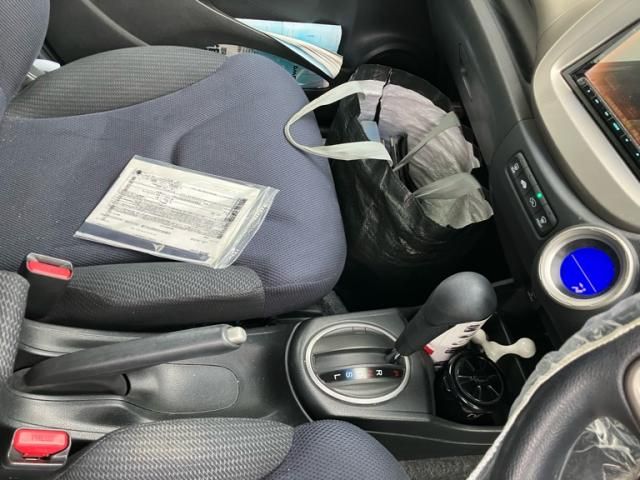 HONDA FIT HYBRID 2011