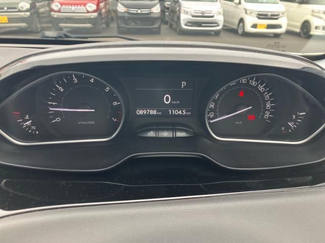 PEUGEOT PEUGEOT 208 2013