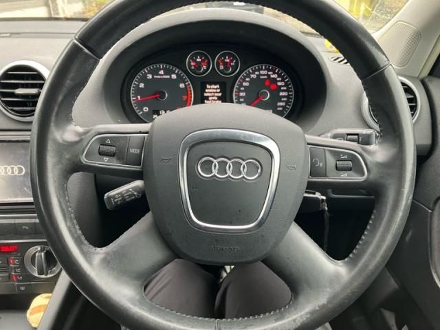 AUDI AUDI A3 SPORTBACK 2012