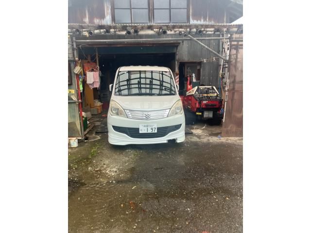 SUZUKI SOLIO 4WD 2011