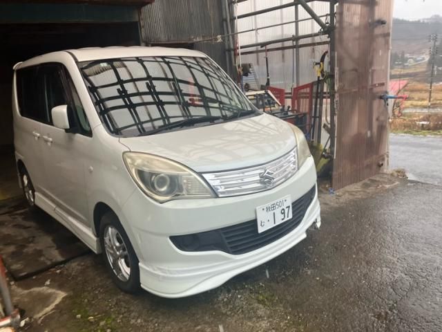 SUZUKI SOLIO 4WD 2011