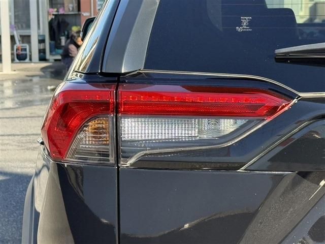 TOYOTA RAV4 4WD 2019