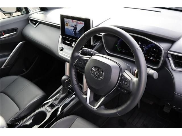 TOYOTA COROLLA CROSS HYBRID 2024