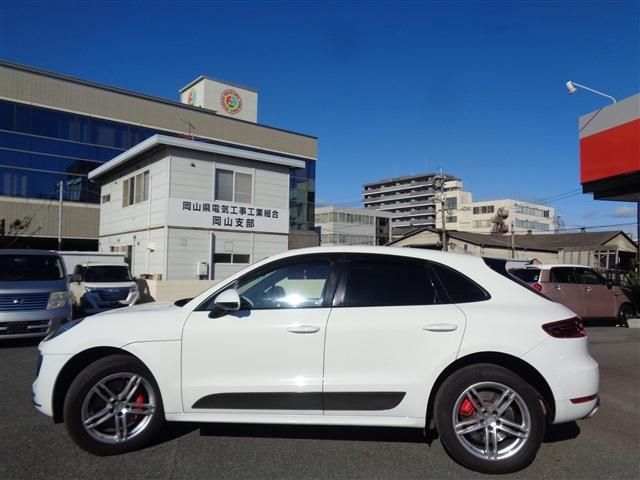PORSCHE PORSCHE Macan 2015