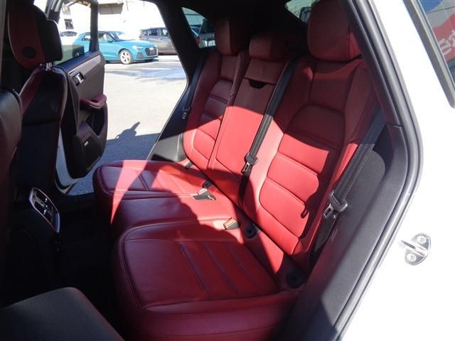 PORSCHE PORSCHE Macan 2015